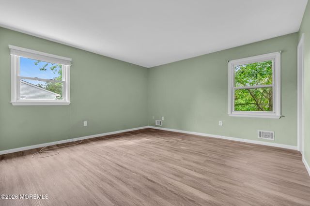 52 Lorelei Drive, Howell, NJ 07731