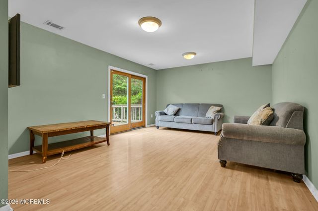 52 Lorelei Drive, Howell, NJ 07731