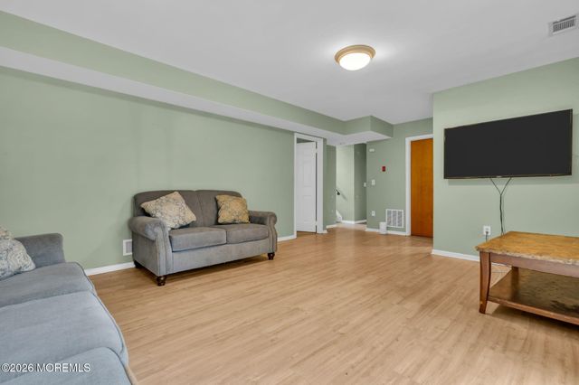 52 Lorelei Drive, Howell, NJ 07731
