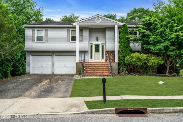 52 Lorelei Drive, Howell, NJ 07731
