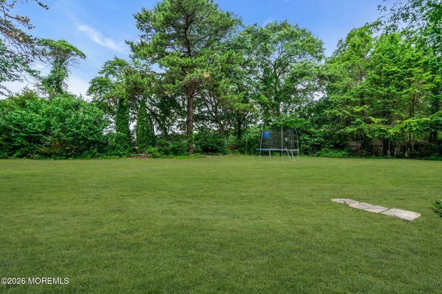 52 Lorelei Drive, Howell, NJ 07731