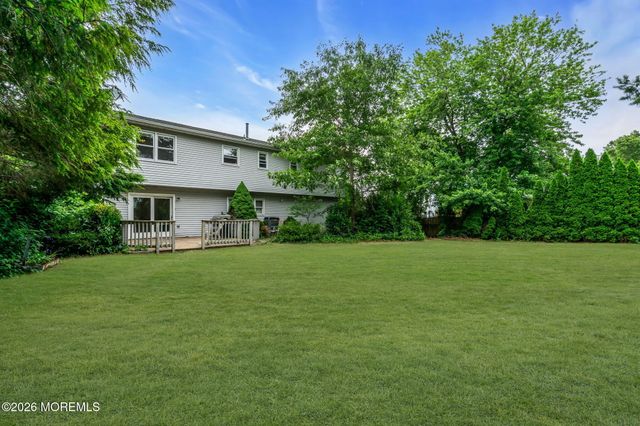 52 Lorelei Drive, Howell, NJ 07731