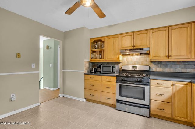 52 Lorelei Drive, Howell, NJ 07731