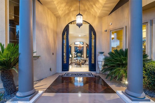 5079 Mountain Top Circle, Las Vegas, NV 89148