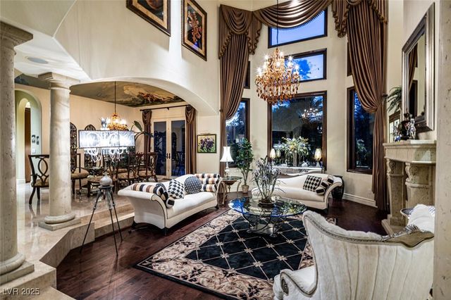 5079 Mountain Top Circle, Las Vegas, NV 89148