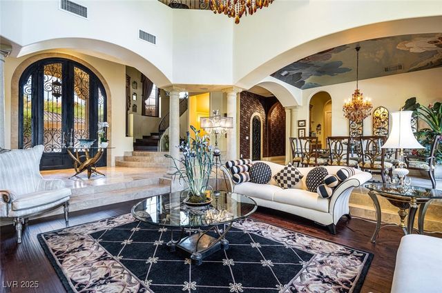 5079 Mountain Top Circle, Las Vegas, NV 89148