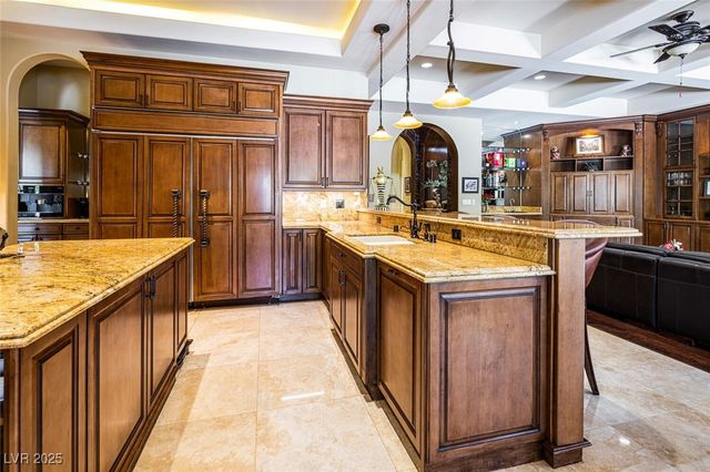 5079 Mountain Top Circle, Las Vegas, NV 89148