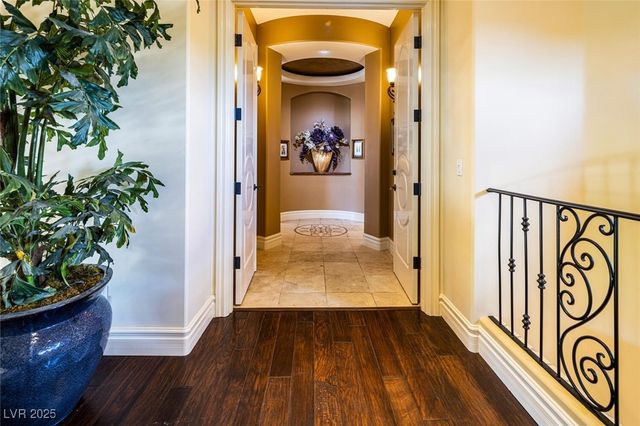 5079 Mountain Top Circle, Las Vegas, NV 89148