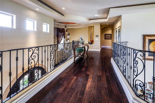 5079 Mountain Top Circle, Las Vegas, NV 89148