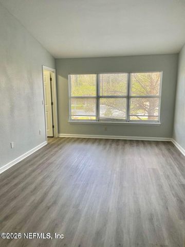 4131 CROWNWOOD Drive, Jacksonville, FL 32216