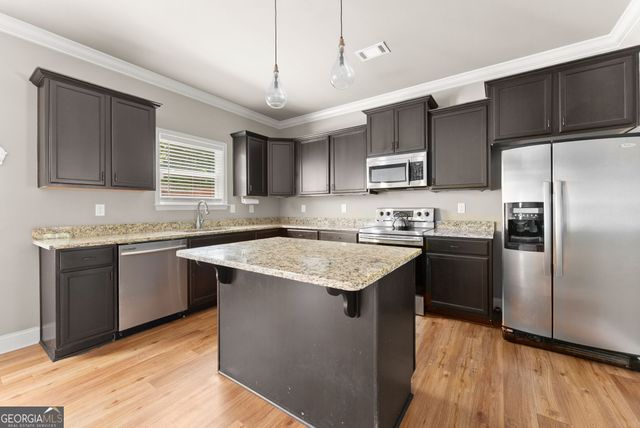 4308 Highland Gate Parkway, Gainesville, GA 30506