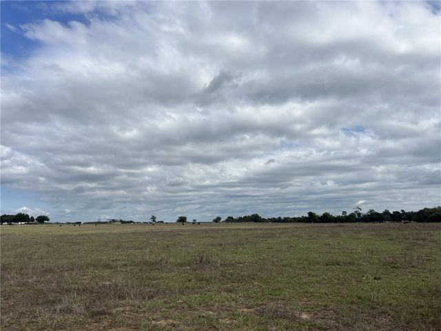 51 AC FM 2413, Bremond, TX 76629