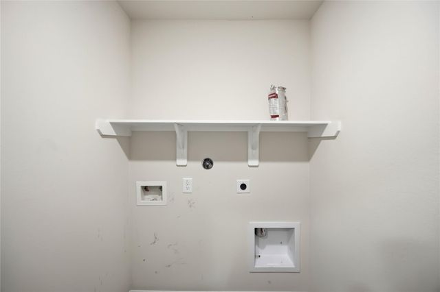 23834 Thistle Spud Lane, Hockley, TX 77447