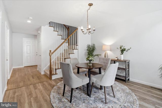 107 CARRIAGE HILL LN, York, PA 17406