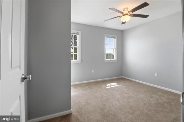107 CARRIAGE HILL LN, York, PA 17406