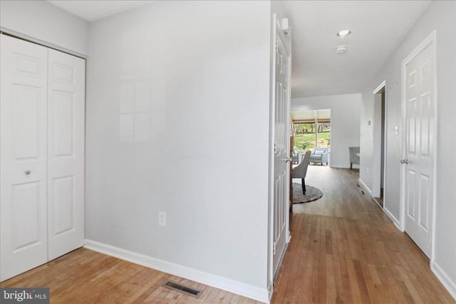 107 CARRIAGE HILL LN, York, PA 17406