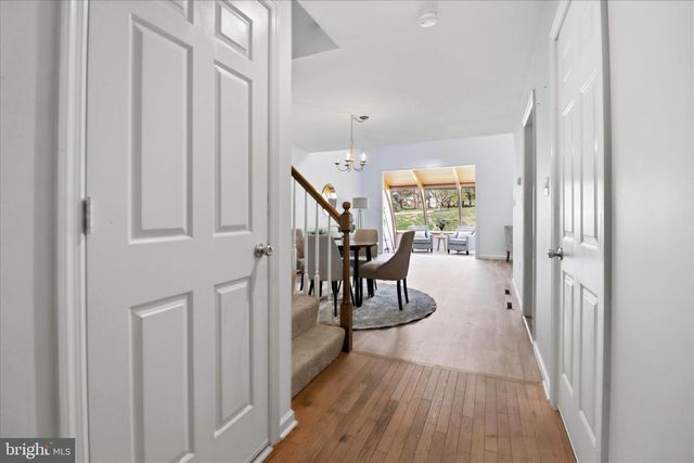 107 CARRIAGE HILL LN, York, PA 17406