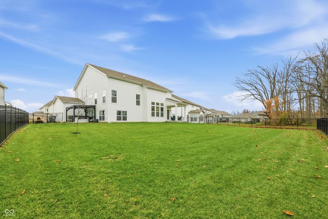 10644 Oak Bend Boulevard, Indianapolis, IN 46239