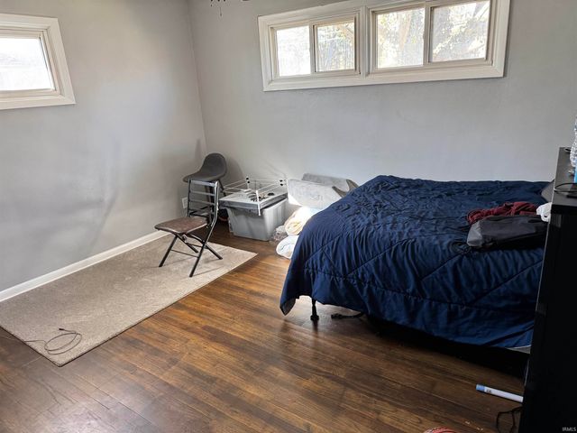 26060 County Road 4, Elkhart, IN 46514