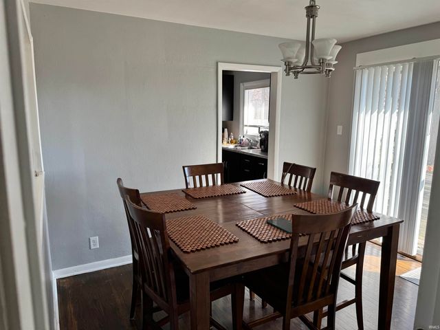 26060 County Road 4, Elkhart, IN 46514