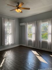 1318 Willow Apt 3, San Antonio, TX 78208