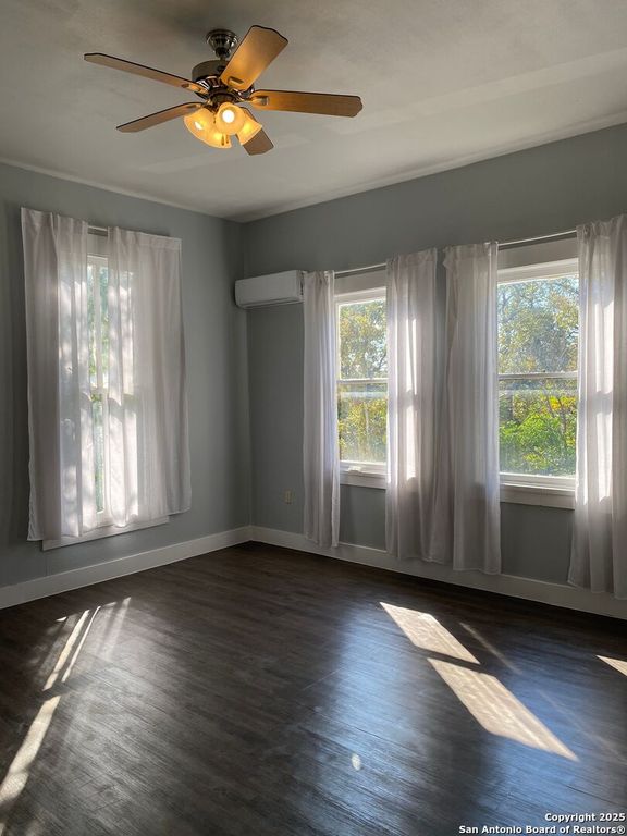 1318 Willow Apt 3, San Antonio, TX 78208