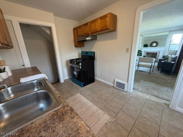 11813 Willard Avenue, Garfield Heights, OH 44125