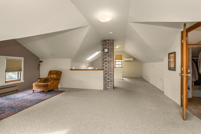 912 30th Avenue S, Minneapolis, MN 55406