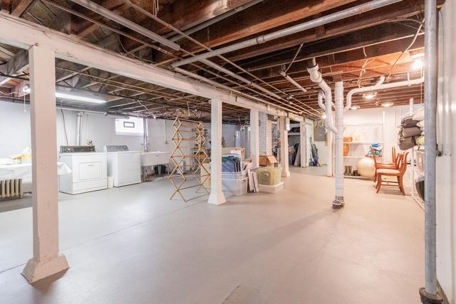 912 30th Avenue S, Minneapolis, MN 55406