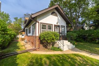 912 30th Avenue S, Minneapolis, MN 55406