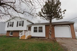 124 Alhan Parkway, Geddes, NY 13209