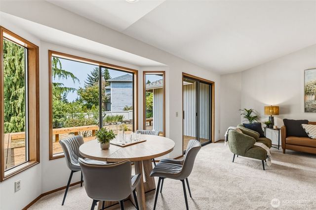 16726 70th Place W, Lynnwood, WA 98037