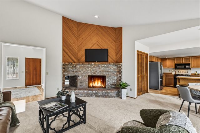 16726 70th Place W, Lynnwood, WA 98037