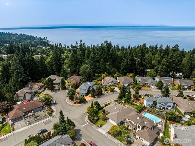 16726 70th Place W, Lynnwood, WA 98037