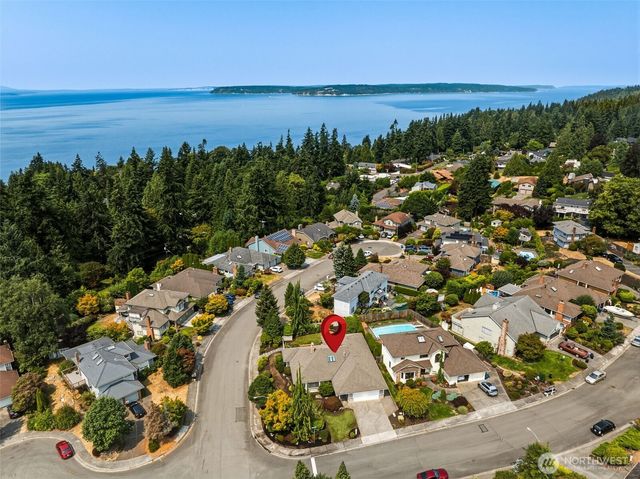 16726 70th Place W, Lynnwood, WA 98037