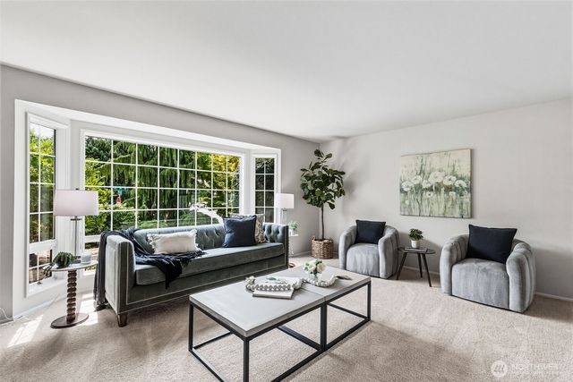 16726 70th Place W, Lynnwood, WA 98037