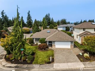 16726 70th Place W, Lynnwood, WA 98037