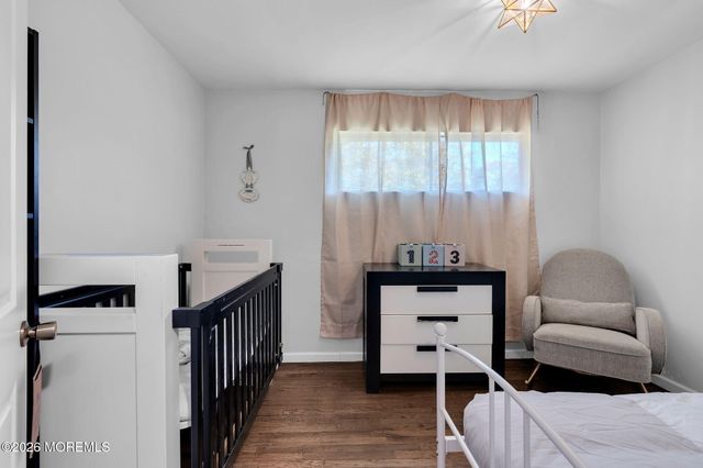 43 Redwood Place, Jackson, NJ 08527