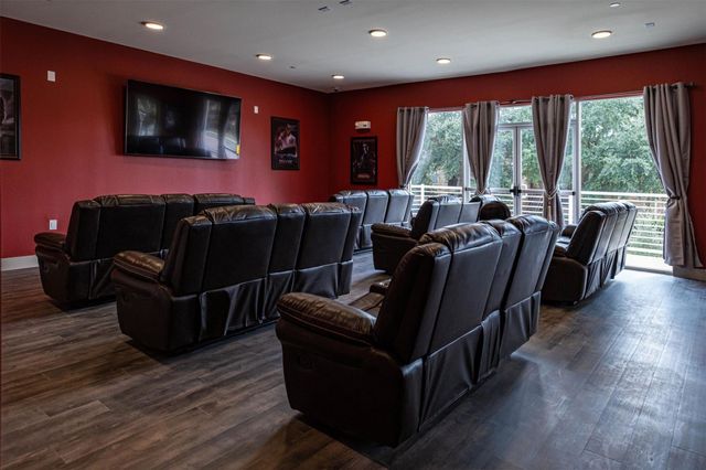 6955 Turtlewood Drive 515, Houston, TX 77072