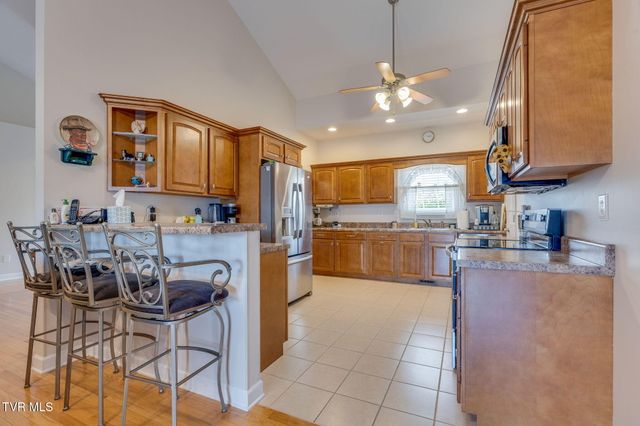 381 Boonesboro Road, Gray, TN 37615