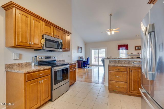 381 Boonesboro Road, Gray, TN 37615