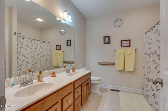 381 Boonesboro Road, Gray, TN 37615