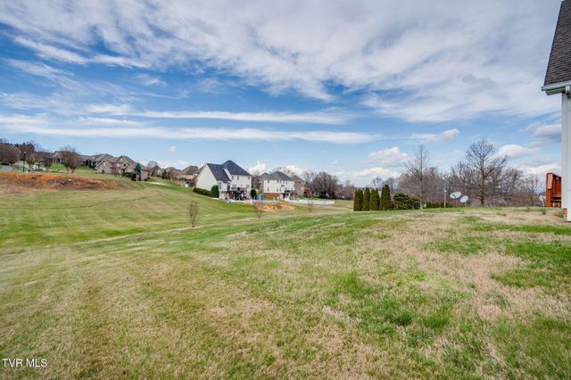 381 Boonesboro Road, Gray, TN 37615
