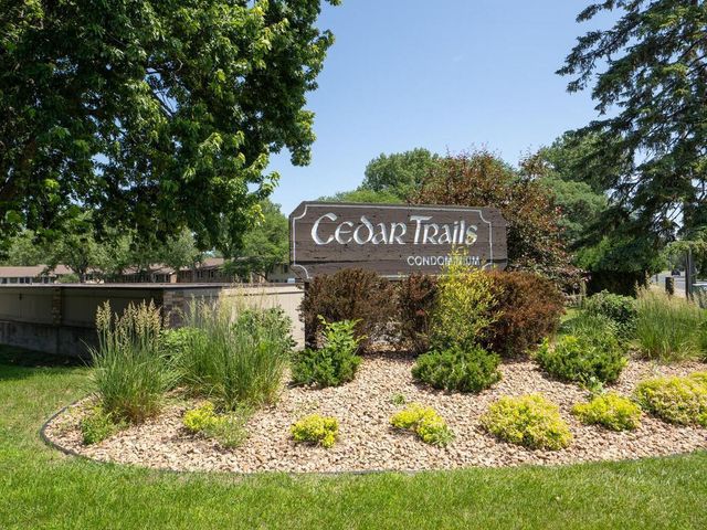 4600 Cedar Lake Road S 6, Saint Louis Park, MN 55416