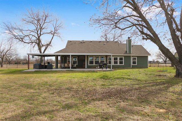 120 Bluebonnett, Paradise, TX 76073
