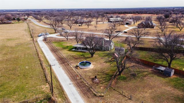 120 Bluebonnett, Paradise, TX 76073