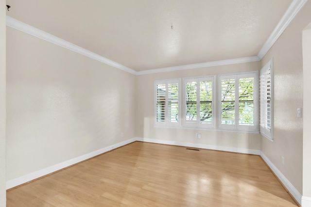 8484 Oakwind Ct, Orangevale, CA 95662