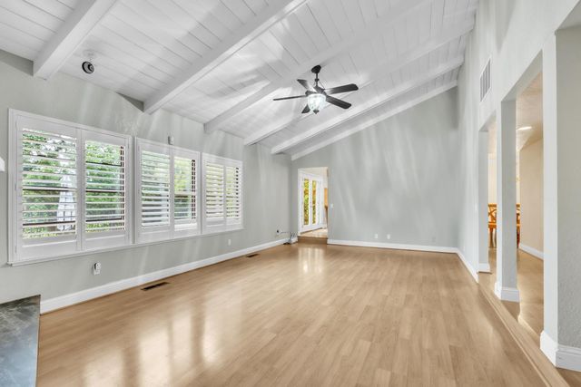 8484 Oakwind Ct, Orangevale, CA 95662