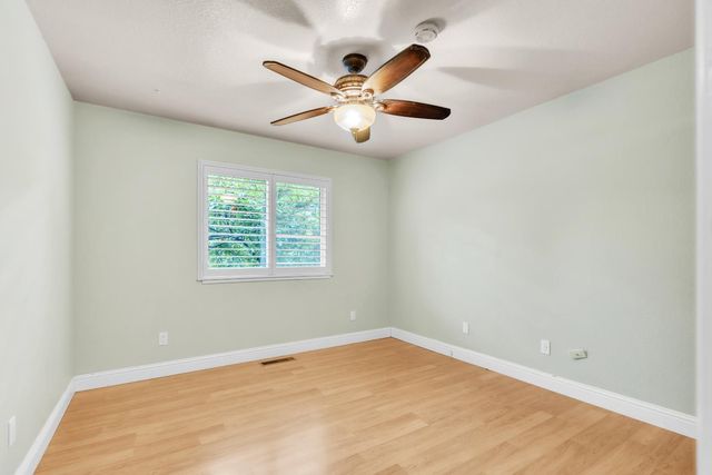 8484 Oakwind Ct, Orangevale, CA 95662