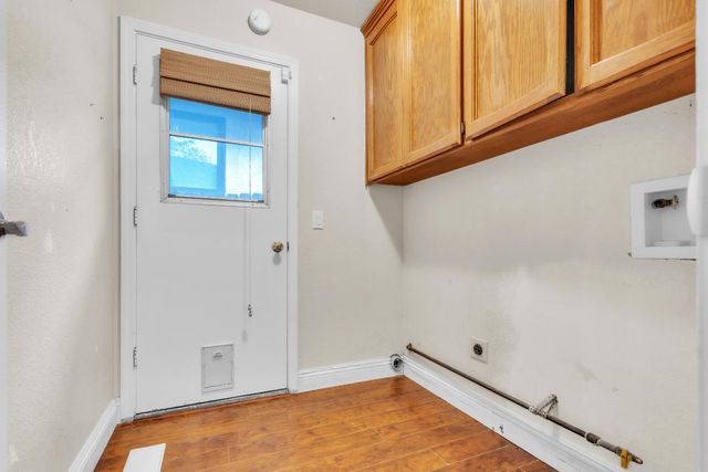 8484 Oakwind Ct, Orangevale, CA 95662